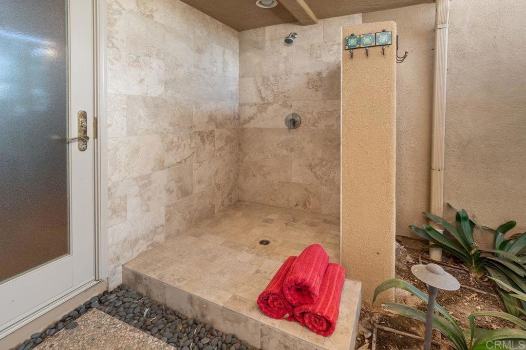 7196 Rancho La Cima Drive Rancho Santa Fe, CA 92067 - Photo 47 of 57