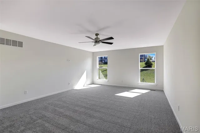 $476,371 | 211 Windmill View Drive, Wentzville, MO 63385