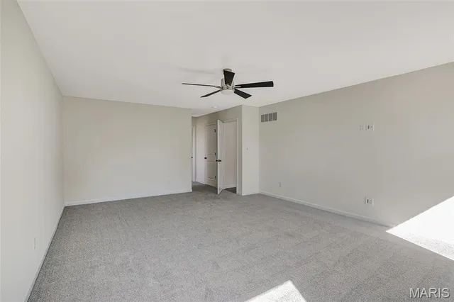 $476,371 | 211 Windmill View Drive, Wentzville, MO 63385