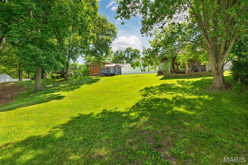 2364 Seminary Road Brighton, IL 62012 - Photo 20 of 57