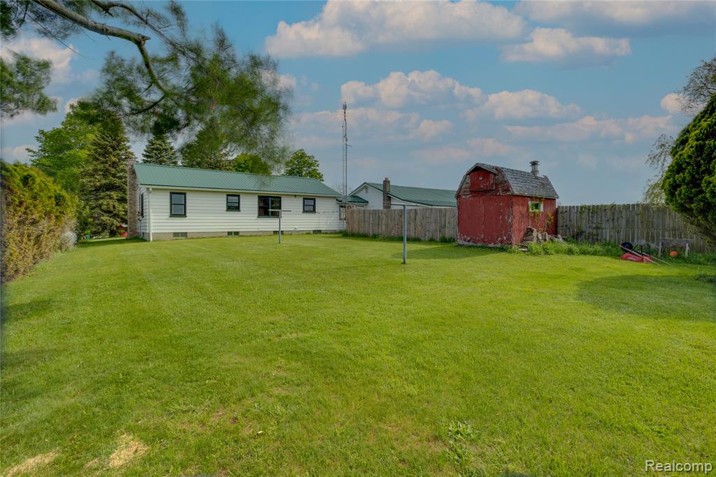 6373 Norman Road Jeddo, MI 48032 - Photo 19 of 32