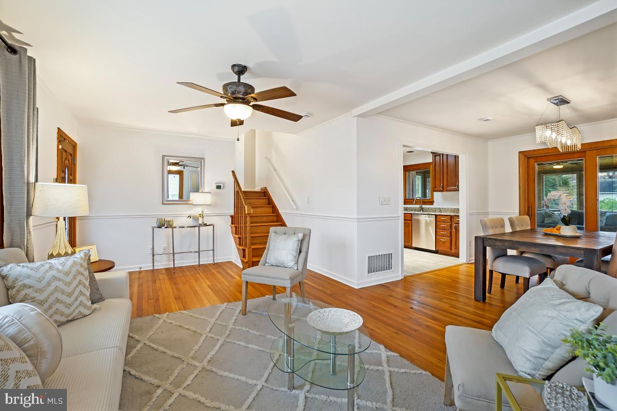 258 Kenwood Road Pasadena, MD 21122 - Photo 3 of 26 Gallery Image 3