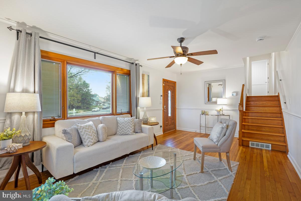 258 Kenwood Road Pasadena, MD 21122 - Photo 4 of 26 Gallery Image 4