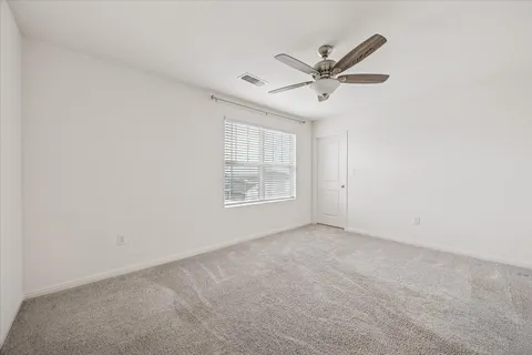 $274,999 | 208 Night Riders Way, Jarrell, TX 76537