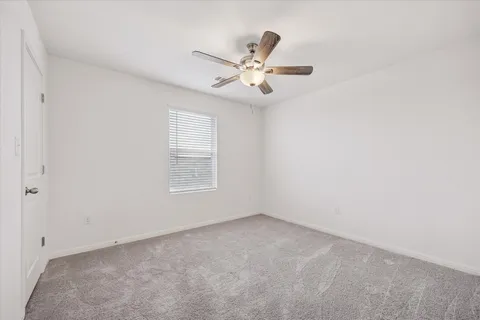 $270,000 | 208 Night Riders Way, Jarrell, TX 76537