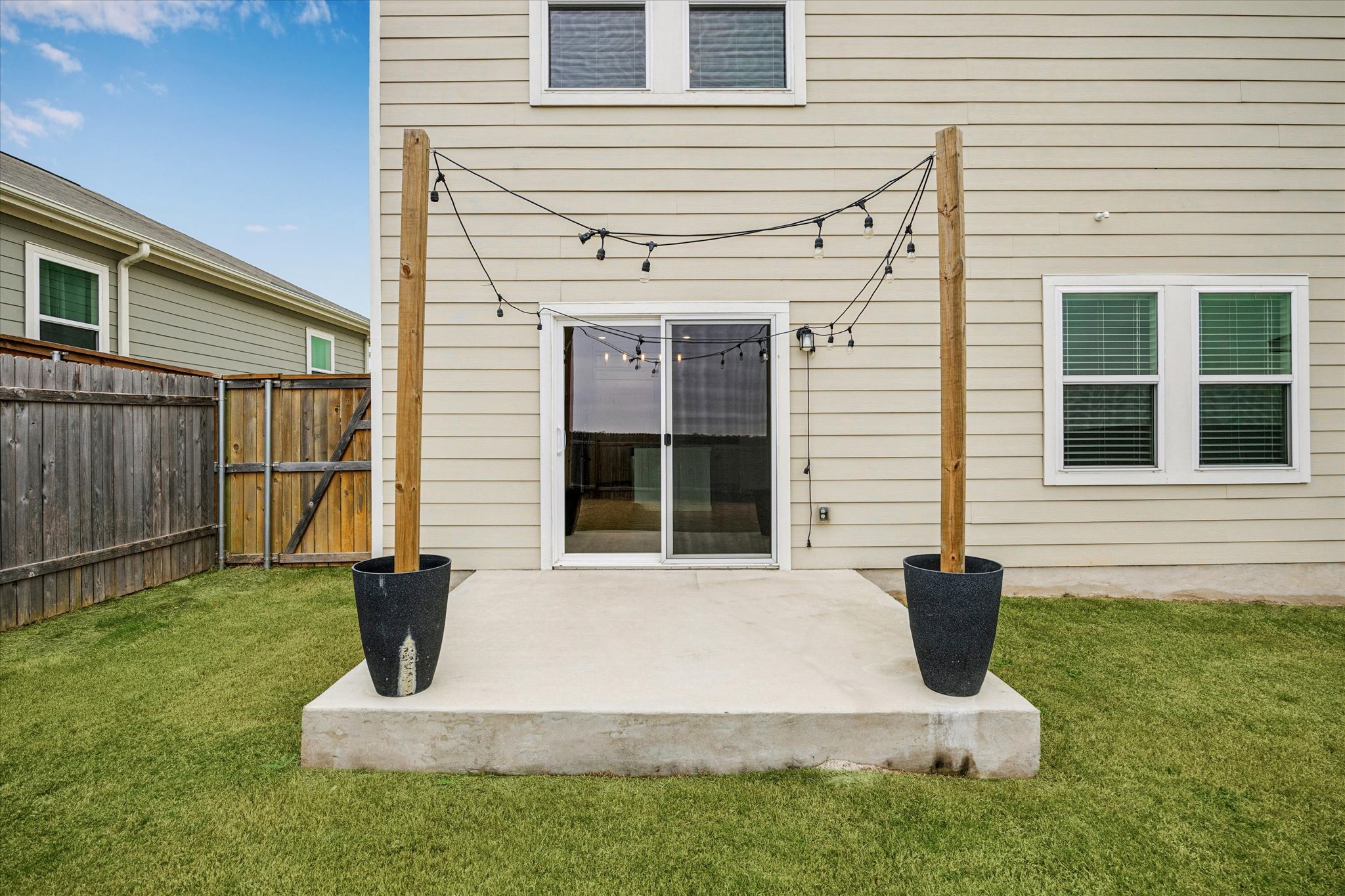 208 Night Riders Way Jarrell, TX 76537 - Photo 29 of 31 a front view of a house with a yard