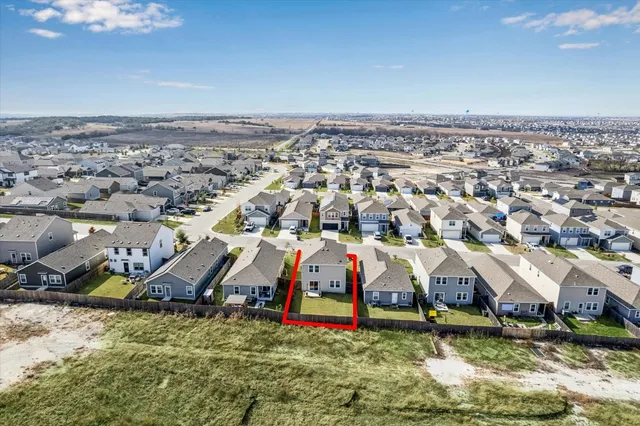 $274,999 | 208 Night Riders Way, Jarrell, TX 76537