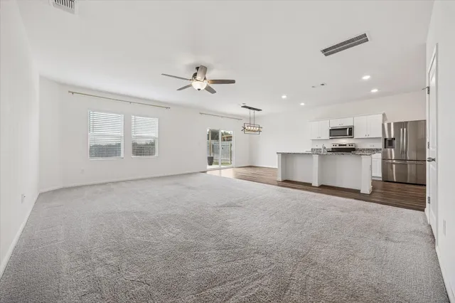 $274,999 | 208 Night Riders Way, Jarrell, TX 76537