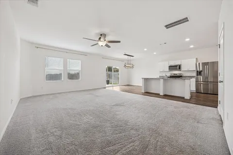 $274,999 | 208 Night Riders Way, Jarrell, TX 76537