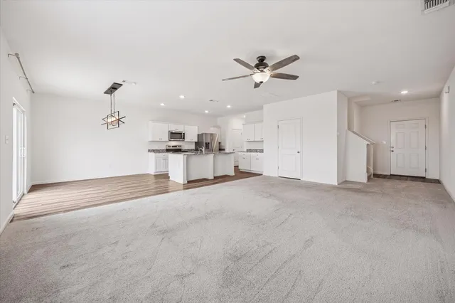 $274,999 | 208 Night Riders Way, Jarrell, TX 76537