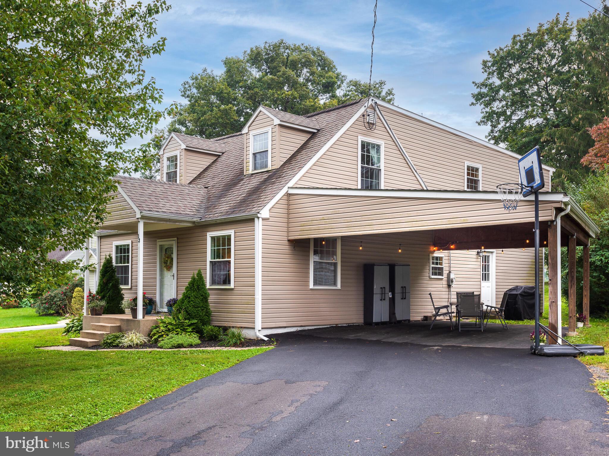 13 Spring Street Media, PA 19063 - Photo 2 of 30