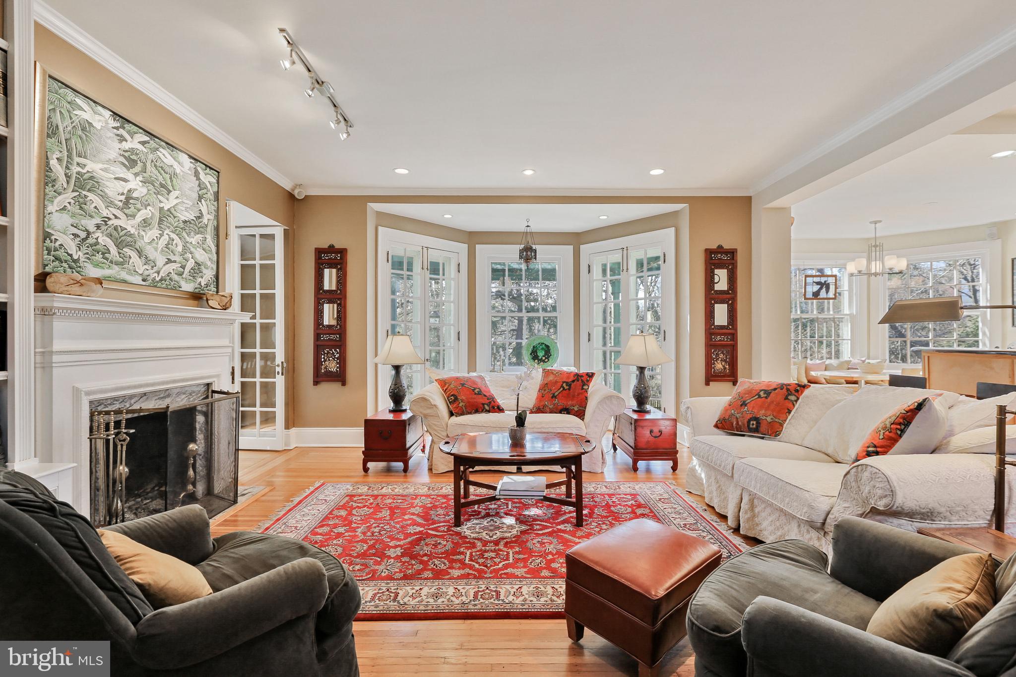 4308 Rugby Road Baltimore, MD 21210 - Photo 5 of 66