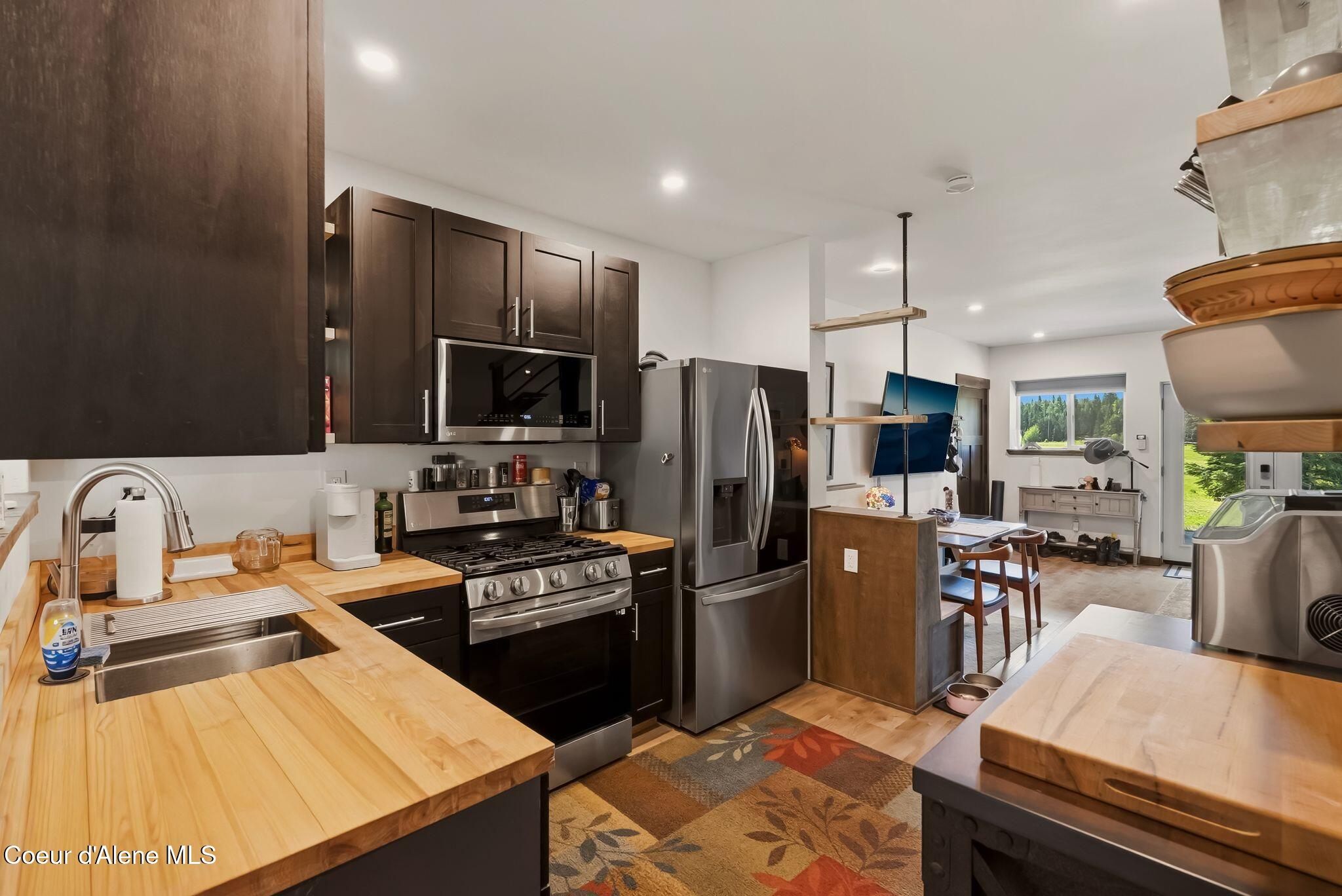3566 Upper Gold Creek Road Sandpoint, ID 83864 - Photo 7 of 21 Kitchen