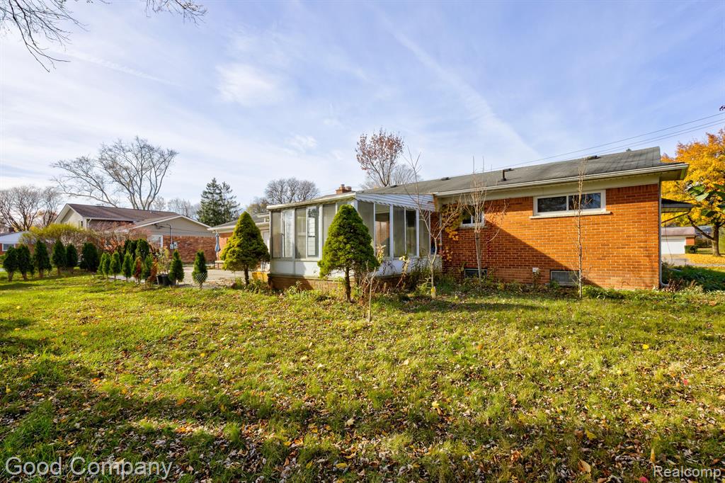 28356 Ridgebrook Road Farmington Hills, MI 48334 - Photo 39 of 44
