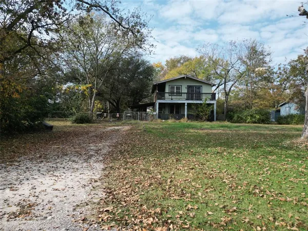 $170,000 | 242 Club Park Court, East Tawakoni, TX 75472