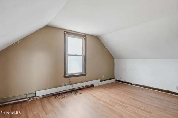 $199,900 | 1286 North Street, Pittsfield, MA 01201