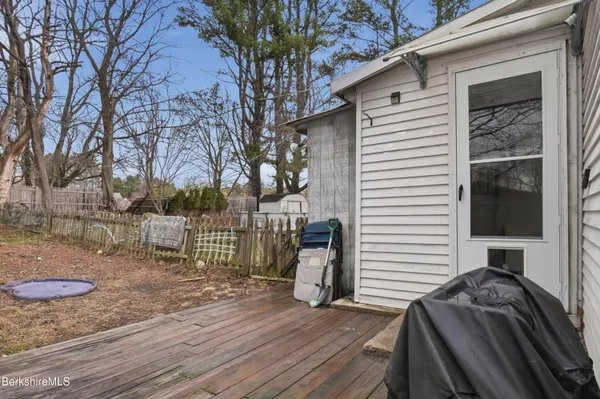 $199,900 | 1286 North Street, Pittsfield, MA 01201