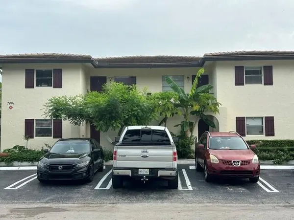 $2,450 | 7801 Northwest 35th Court, Unit 4, Coral Springs, FL 33065