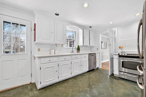 $815,000 | 7 Birch Hill Road, Melrose, MA 02176