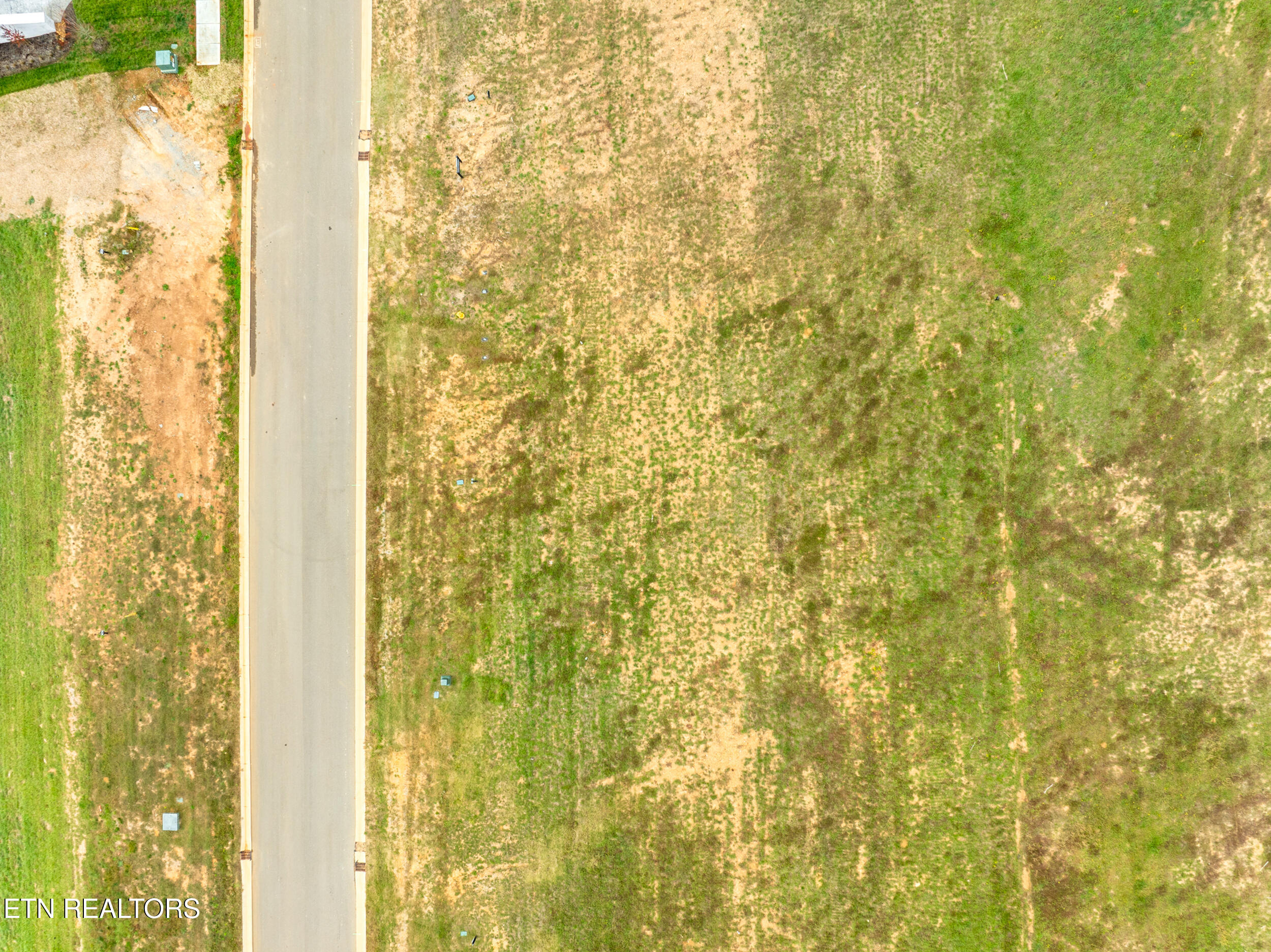 512 Mockingbird Lane Loudon, TN 37774 - Photo 7 of 26 512 mockingbird-06