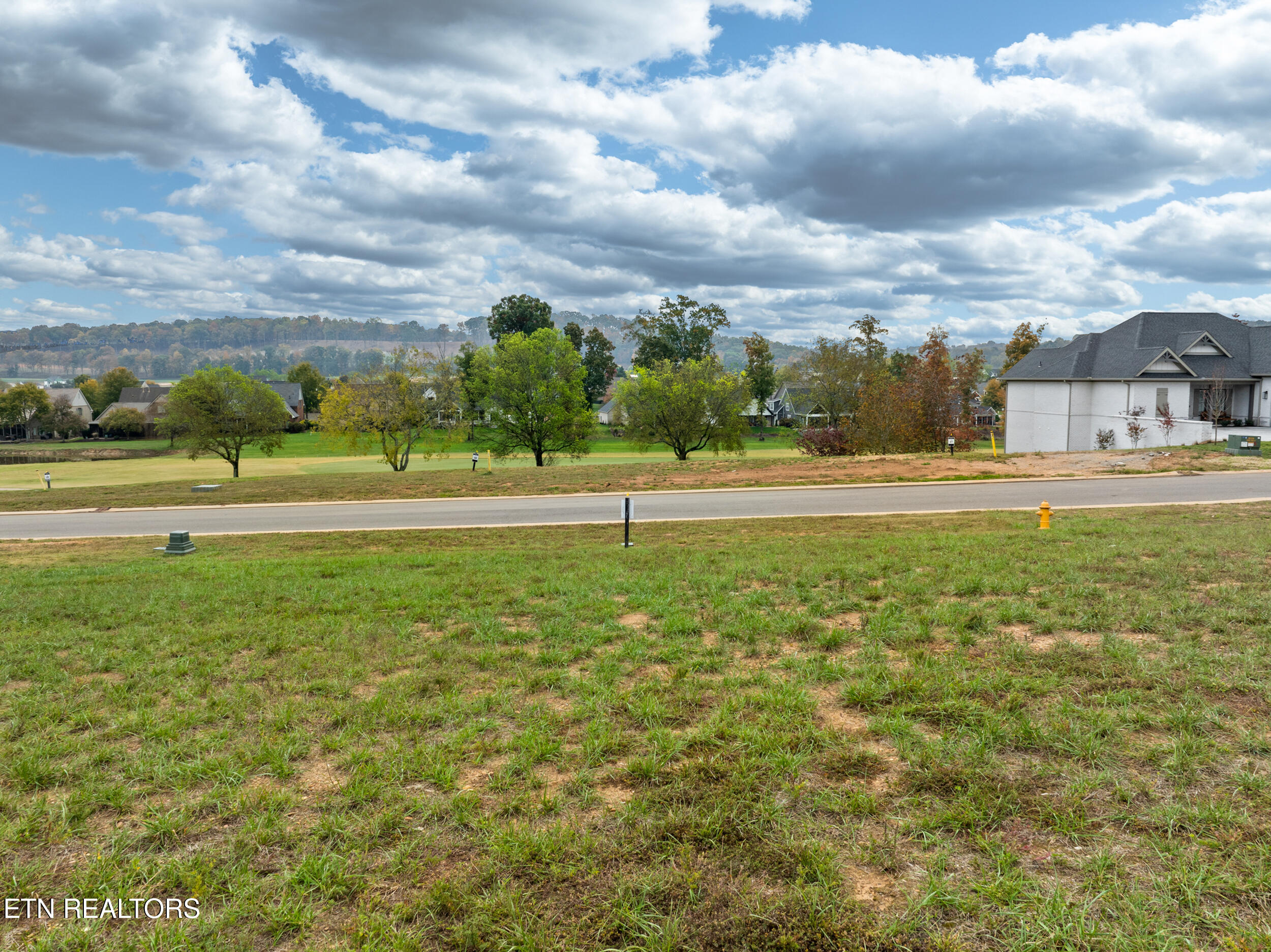 512 Mockingbird Lane Loudon, TN 37774 - Photo 8 of 26 512 mockingbird-07