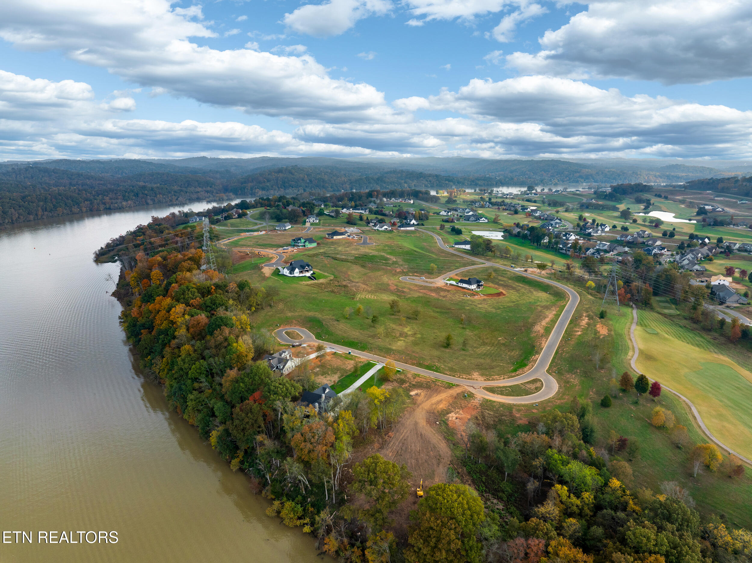 512 Mockingbird Lane Loudon, TN 37774 - Photo 9 of 26 512 mockingbird-08