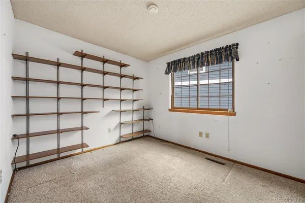 $824,500 | 6 Manzanita, Littleton, CO 80127