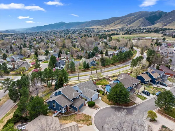 $824,500 | 6 Manzanita, Littleton, CO 80127
