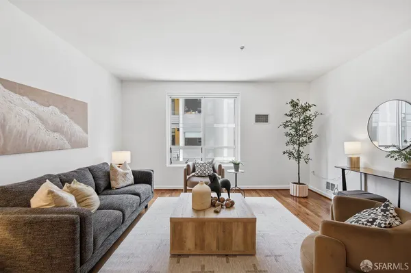 $895,000 | 325 Berry Street, Unit 306, San Francisco, CA 94158