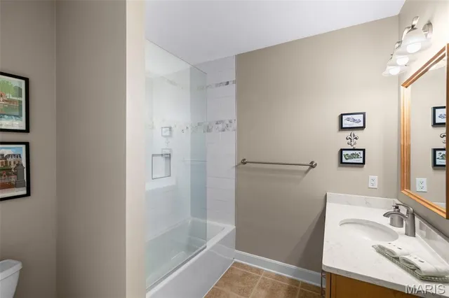 $350,000 | 2211 South Grand Boulevard, Unit 210, St. Louis, MO 63104