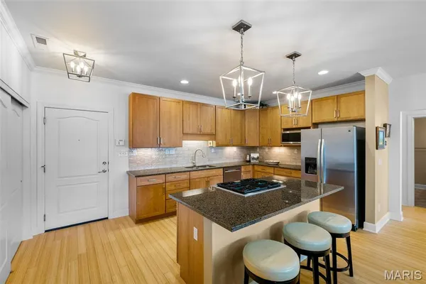 $345,000 | 2211 South Grand Boulevard, Unit 210, St. Louis, MO 63104