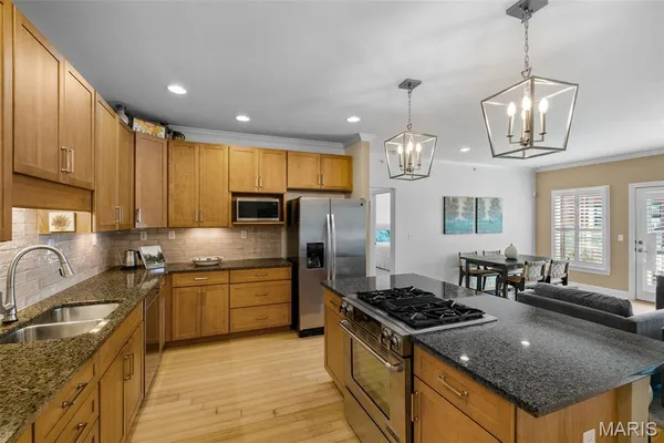 $345,000 | 2211 South Grand Boulevard, Unit 210, St. Louis, MO 63104