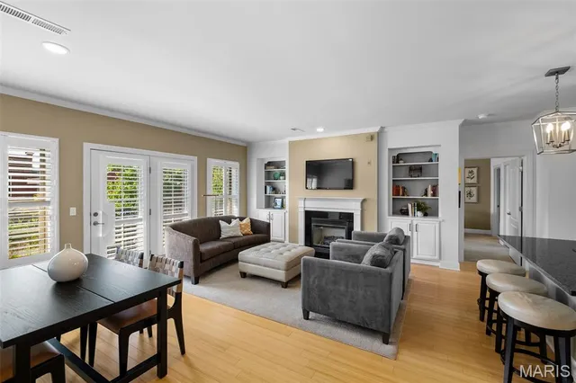 $350,000 | 2211 South Grand Boulevard, Unit 210, St. Louis, MO 63104