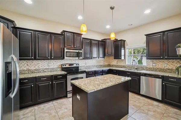 $2,800 | 3529 Lefays Point, Land O Lakes, FL 34638