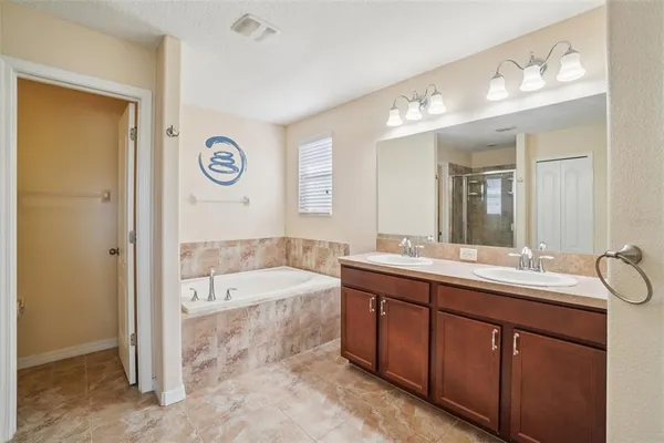 $2,800 | 3529 Lefays Point, Land O Lakes, FL 34638