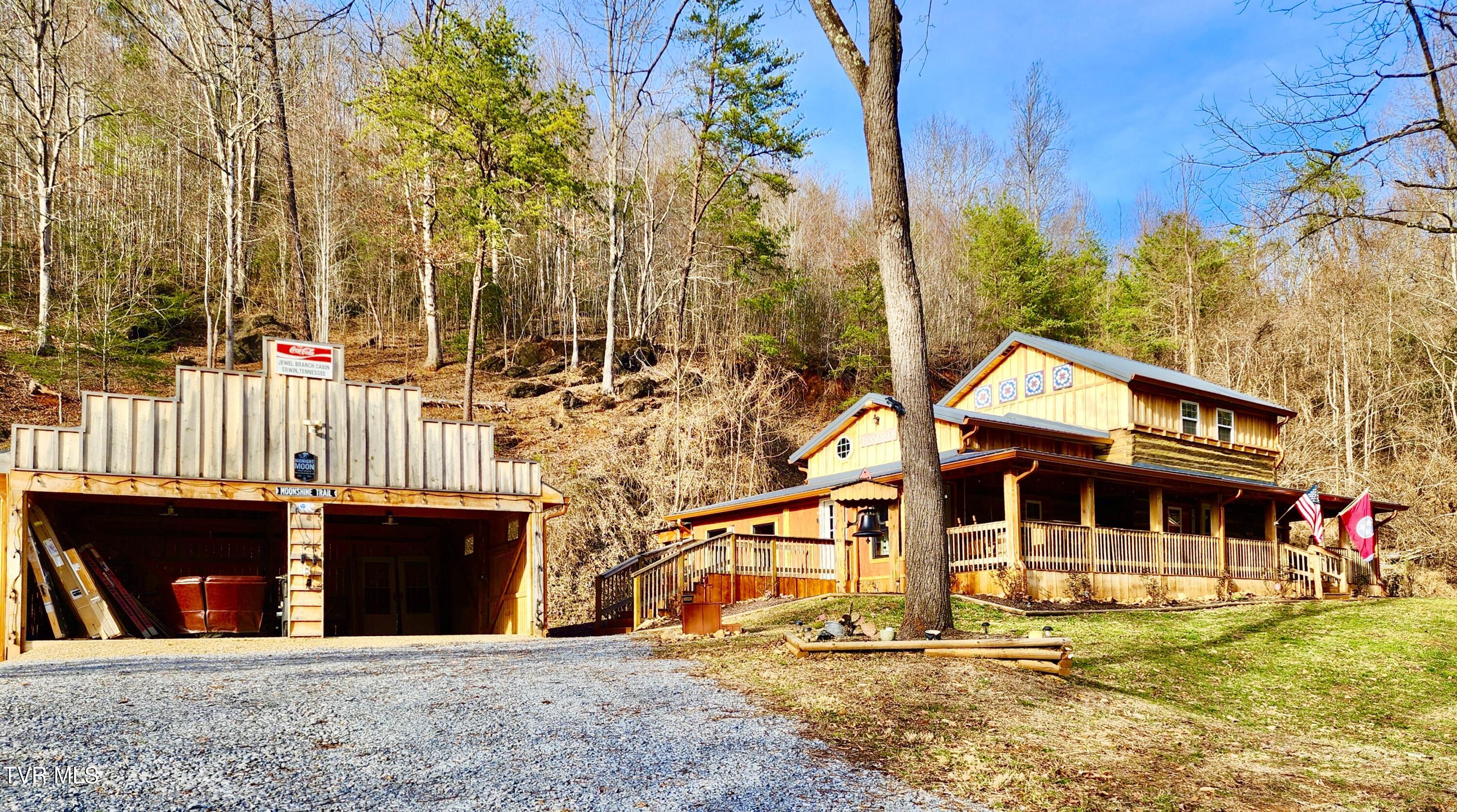 119 Morris Road Erwin, TN 37650 - Photo 12 of 57 IMG_0867