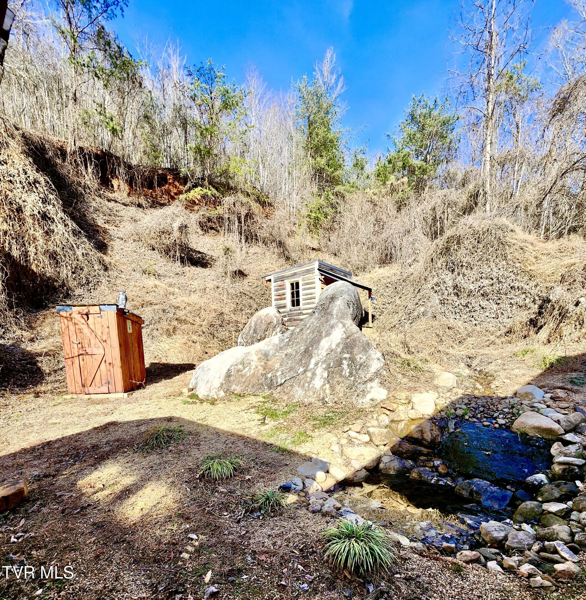 119 Morris Road Erwin, TN 37650 - Photo 25 of 57 IMG_0832