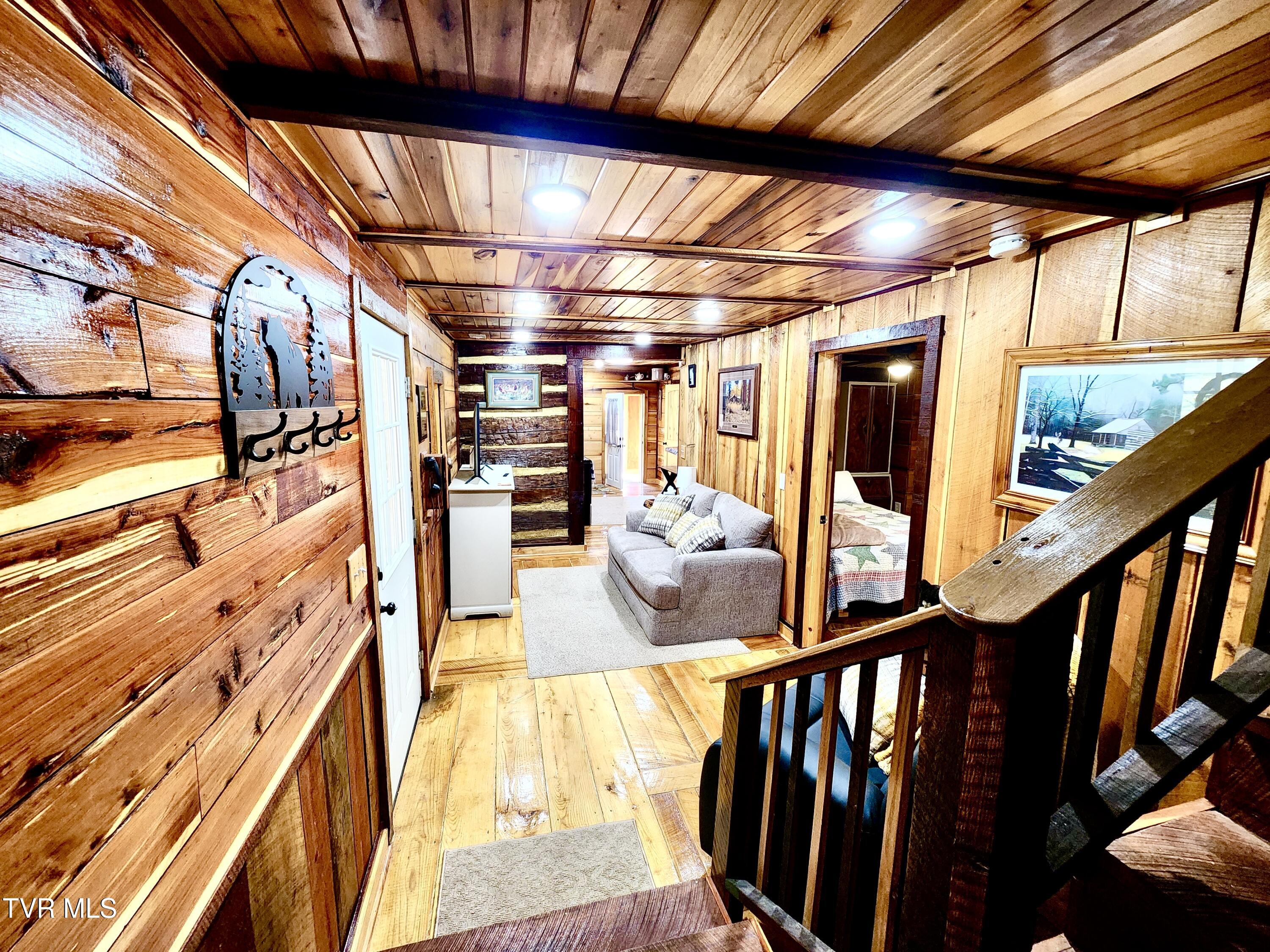 119 Morris Road Erwin, TN 37650 - Photo 27 of 57 IMG_0821