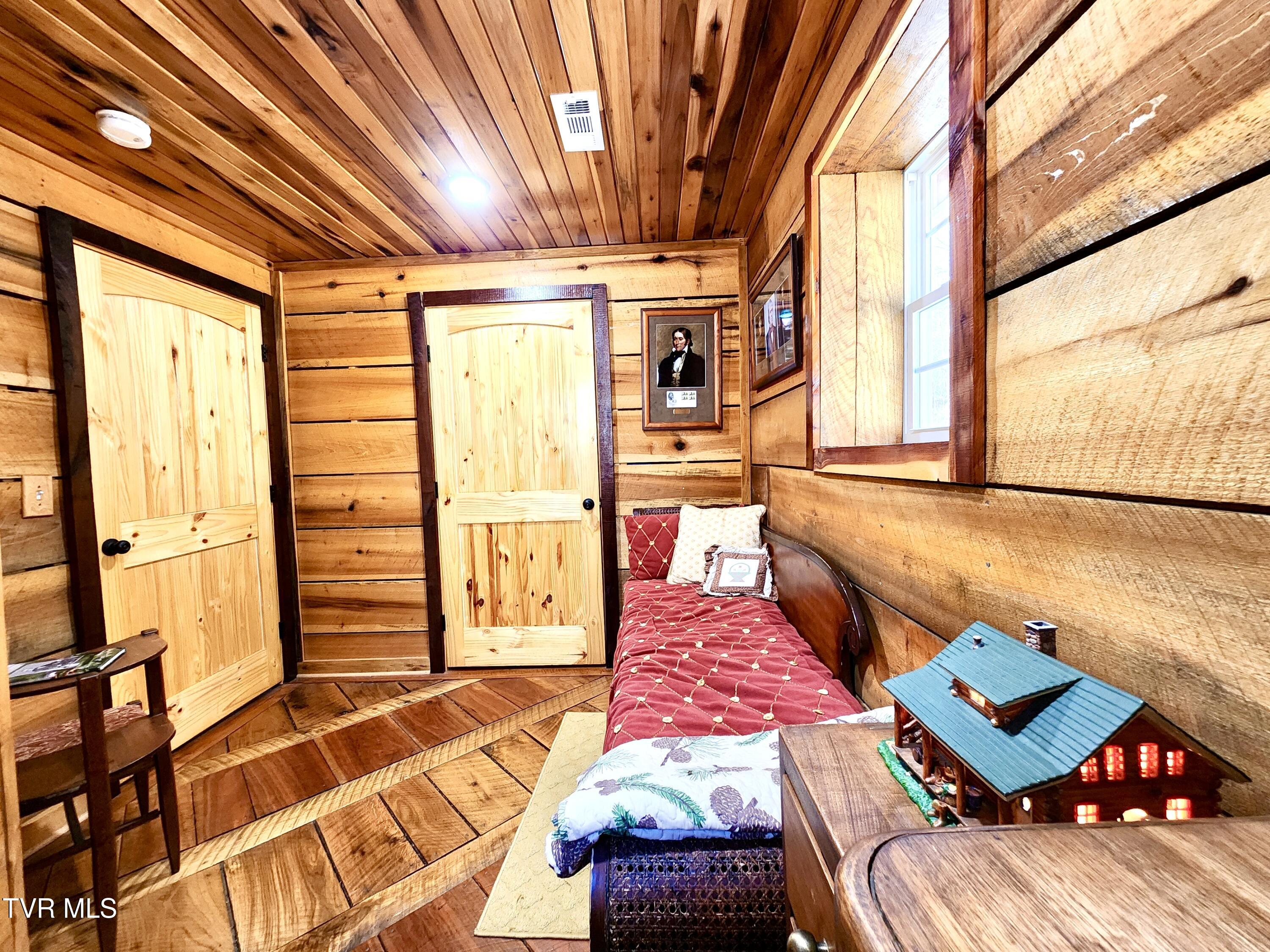 119 Morris Road Erwin, TN 37650 - Photo 49 of 57 IMG_0817