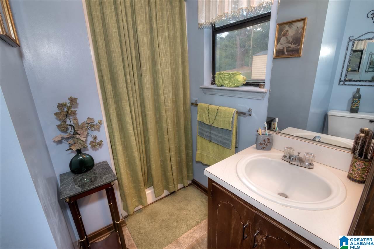 1805 Fulton Road Fultondale, AL 35068 - Photo 13 of 16