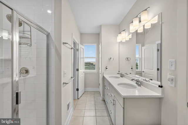 $695,000 | 17292 Turnstone Drive, Dumfries, VA 22026