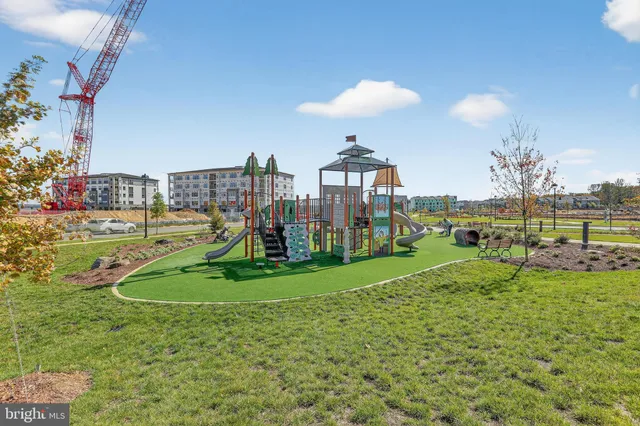 $695,000 | 17292 Turnstone Drive, Dumfries, VA 22026