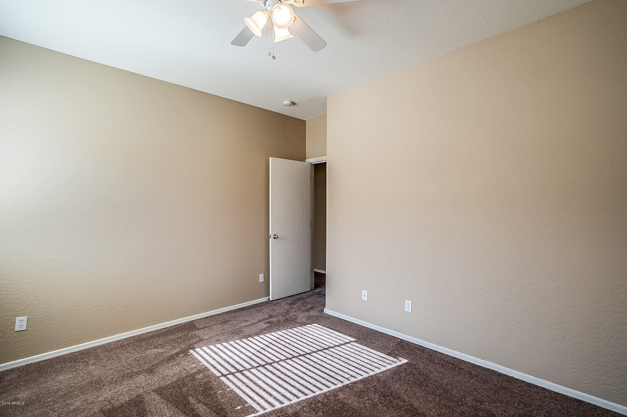 8121 West Riverside Avenue Phoenix, AZ 85043 - Photo 7 of 19 Riverside-31