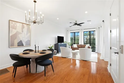 $749,900 | 4815 Yacht Club Drive, Unit 105, Tampa, FL 33616