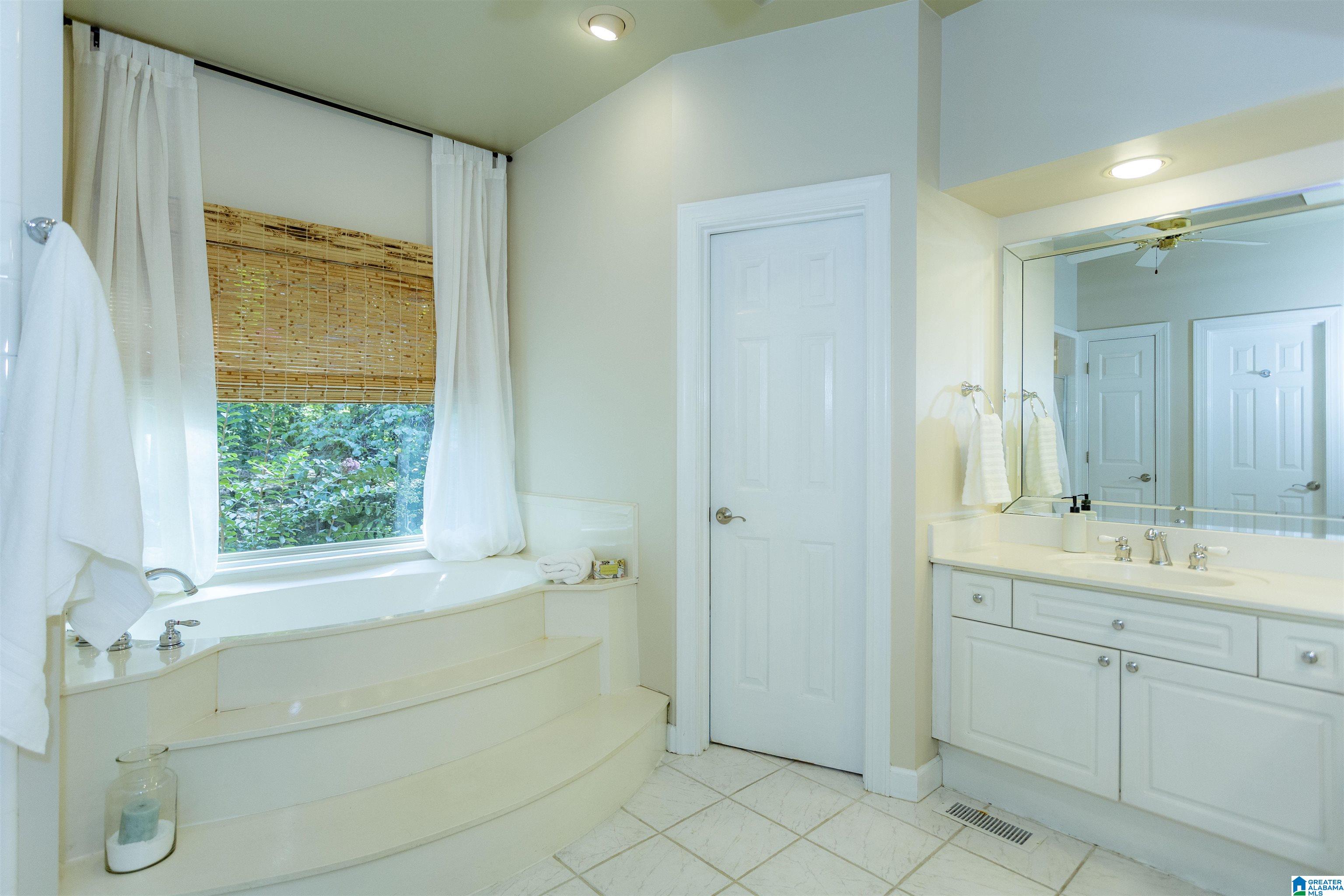 705 Park Ridge Circle Birmingham, AL 35242 - Photo 24 of 49 Gallery Image 24