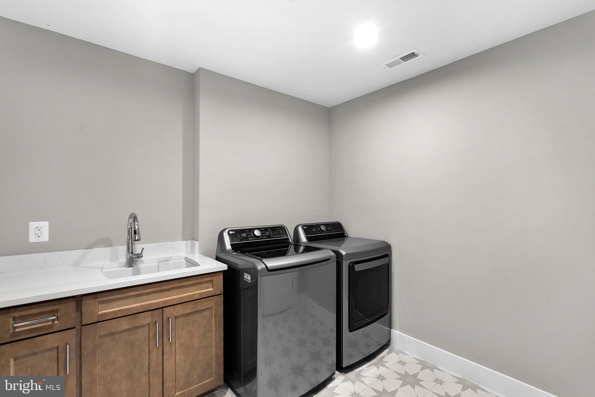 111 Courthouse Road Southwest, Unit 6 Vienna, VA 22180 - Photo 49 of 80 Gallery Image 49
