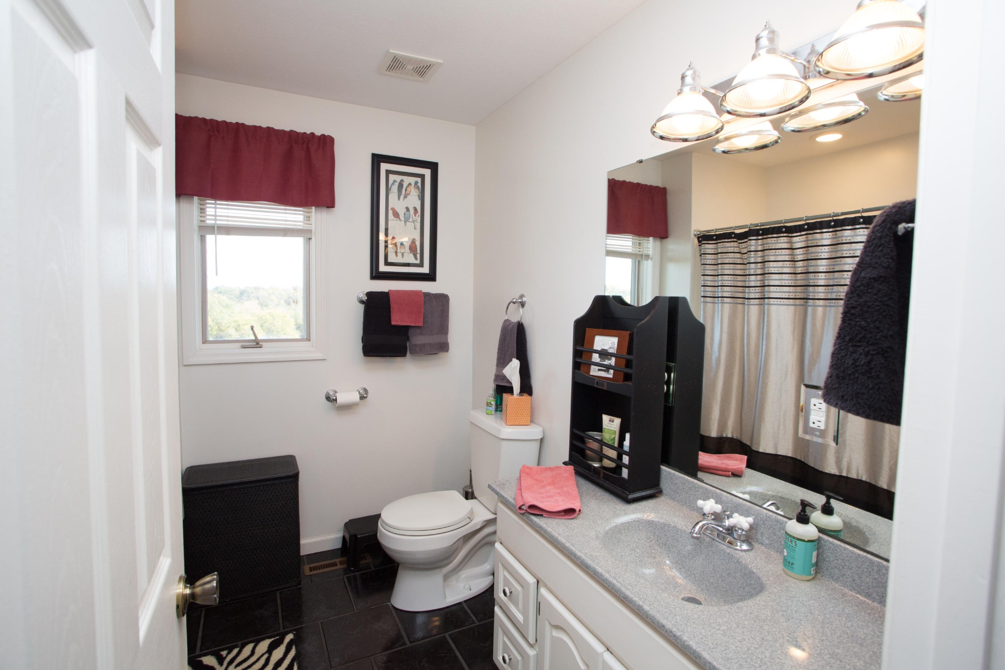 272 Liberality Road Madisonville, TN 37354 - Photo 11 of 14 Gallery Image 11