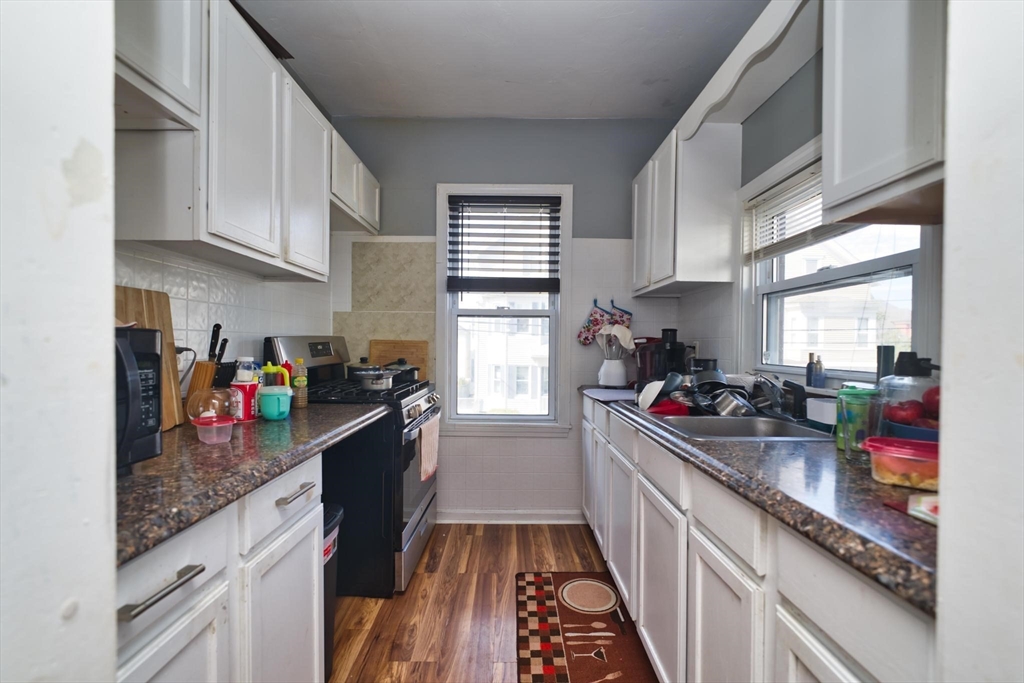 4 Oliver Street Fall River, MA 02724 - Photo 39 of 41