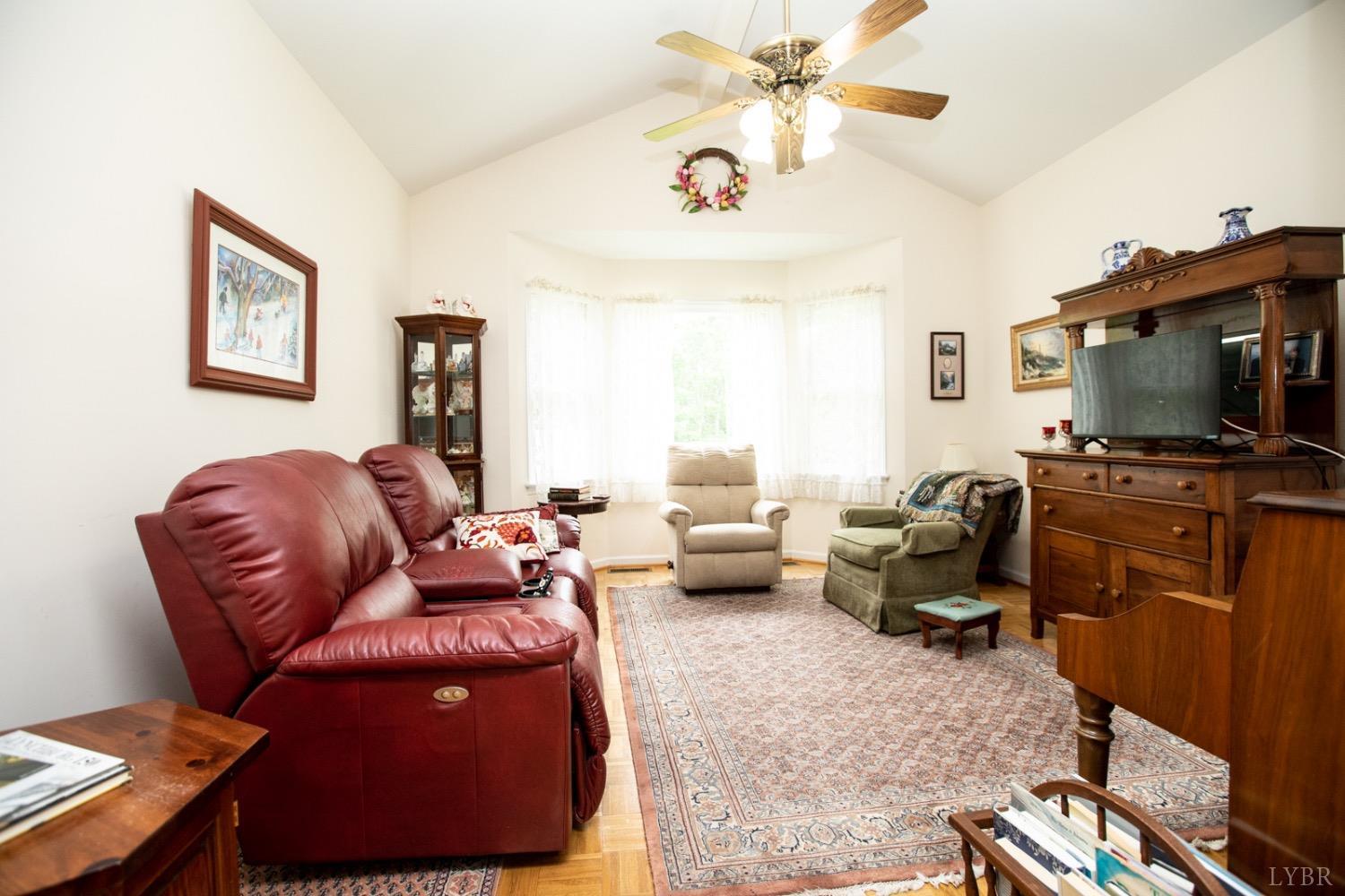 144 Charldon Road Lynchburg, VA 24501 - Photo 13 of 51 Gallery Image 13