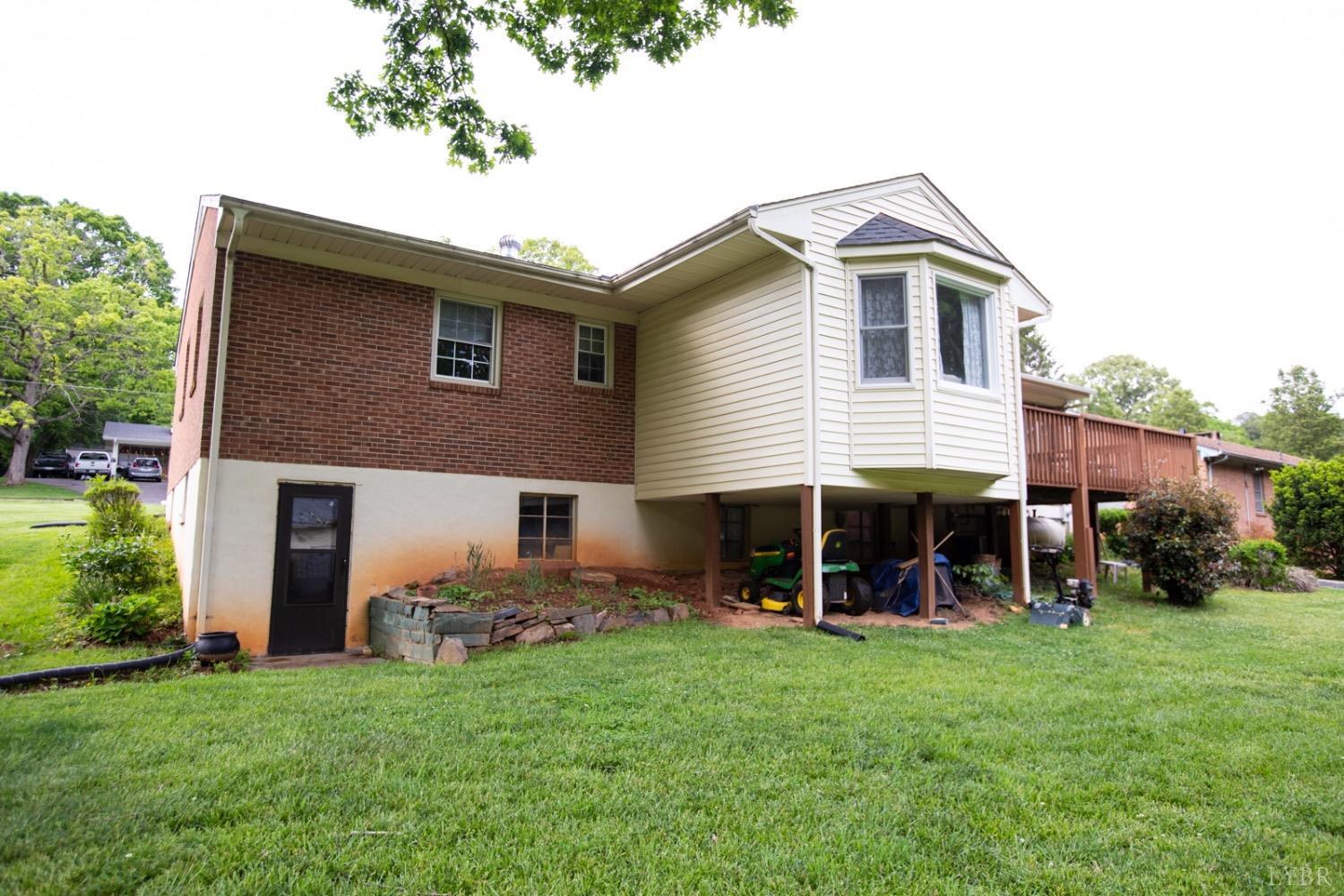 144 Charldon Road Lynchburg, VA 24501 - Photo 48 of 51 Gallery Image 48